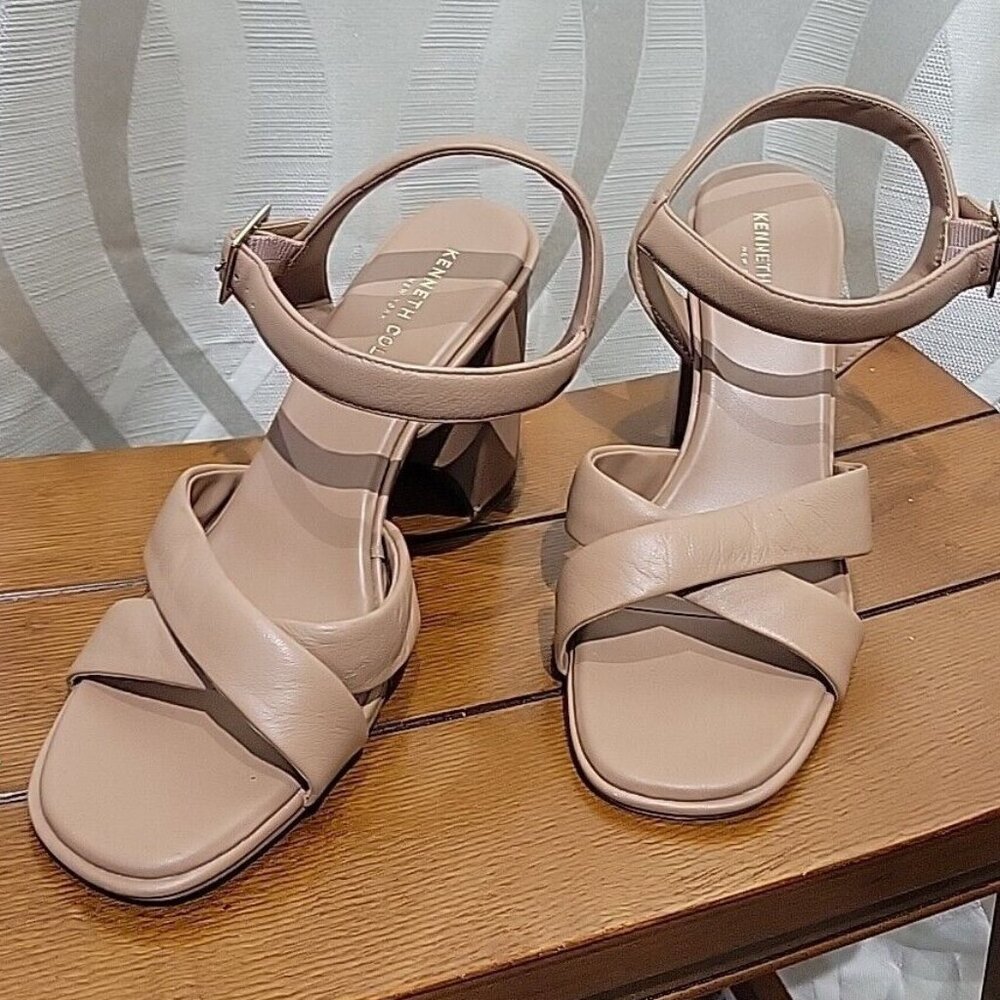 Kenneth Cole Nude Lessia Criss Cross Strappy Leather Open Toe Block Heel Sandals